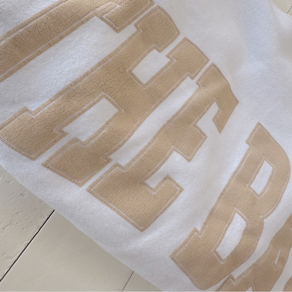 THE BAR Crewneck